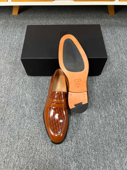 CD GRANVILLE LOAFER  GLOSSY SIENNA MONOGRAM LAMBSKIN