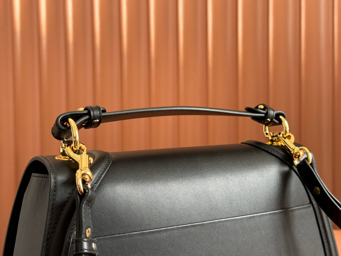 Gucci Blondie 32 Bag Black Leather 239908