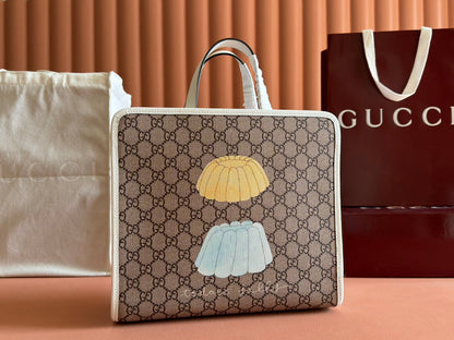 Gucci Cat Print Tote Bag White Beige Canvas 231241