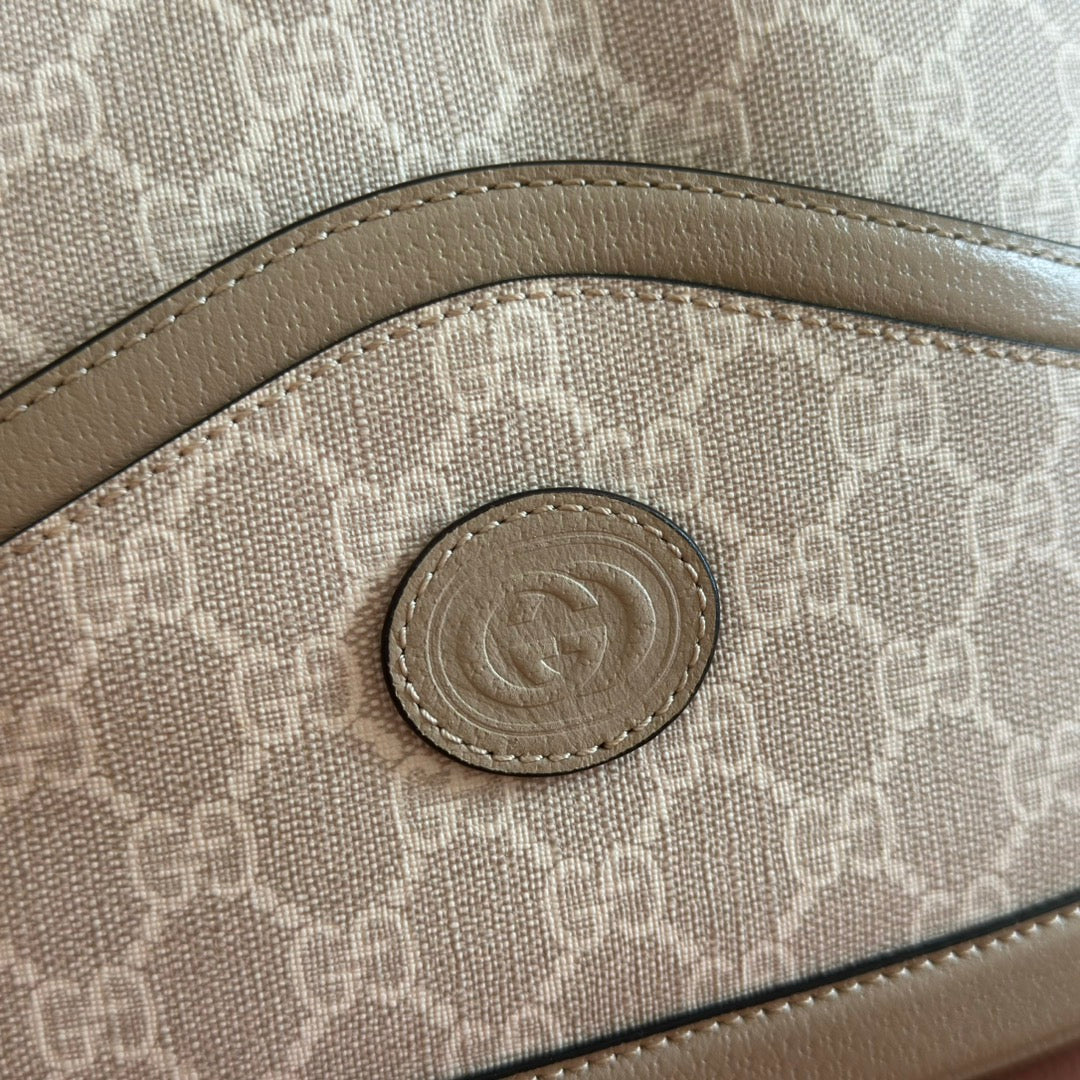 GG 2025 Interlocking G Large 25cm Bag Beige Canvas Leather 273678