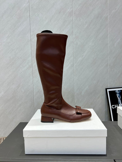 The Row 2025 Square Toe And Bow Accent Long Boot Brown Sheepskin 540514