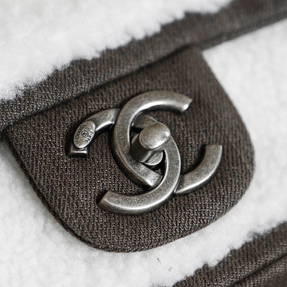 Chanel 2025 Dallas Shearling Star Bag 21cm White Dark Wool Denim 318221