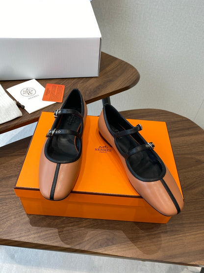 HM  25s Mary Jane Double Strap Camel Black Calfskin 422564