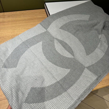 CC Scarf 185 CM In Grey Caro Cashmere 422860
