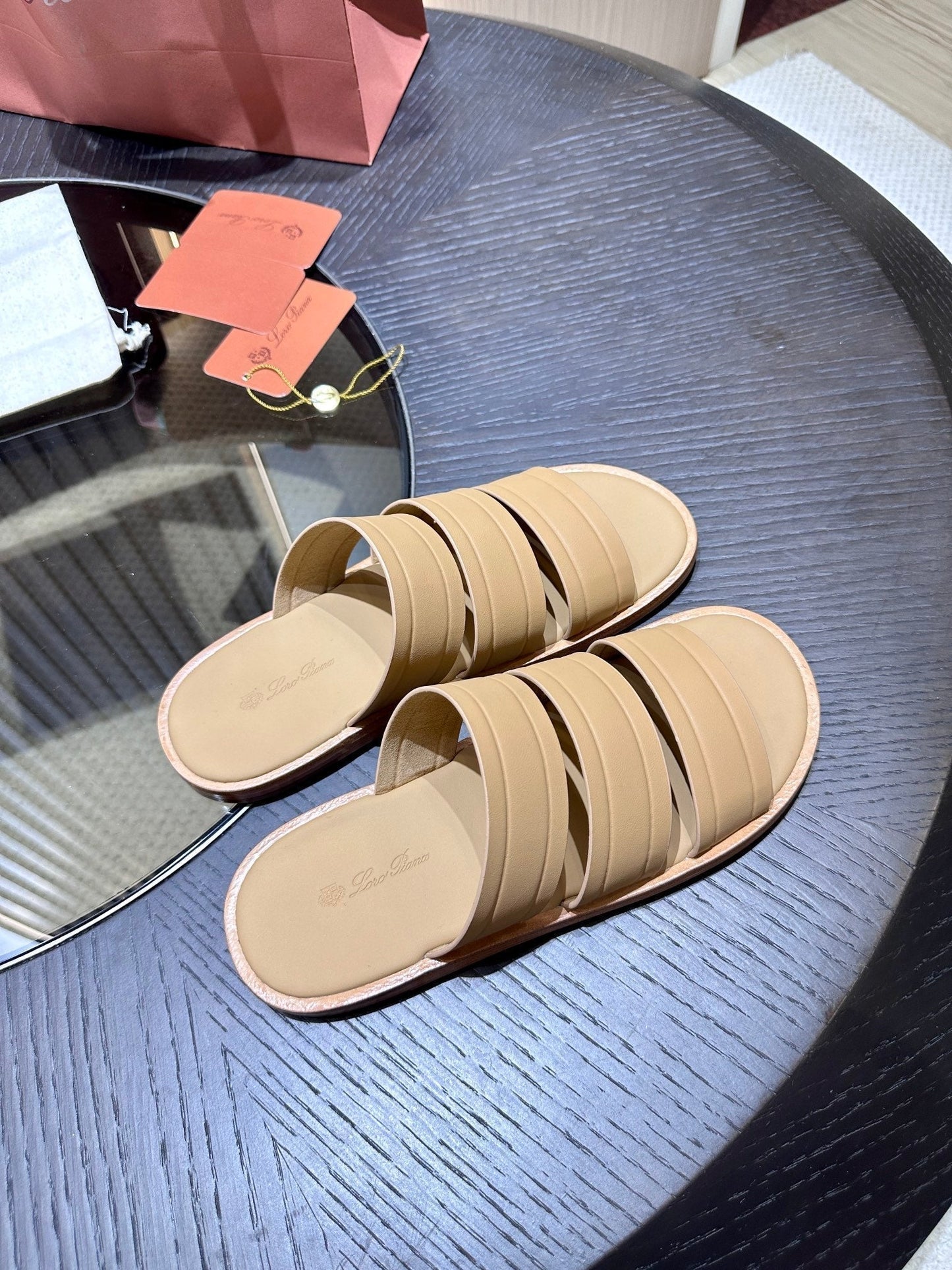LP NAHA SANDAL BEIGE LAMBSKIN