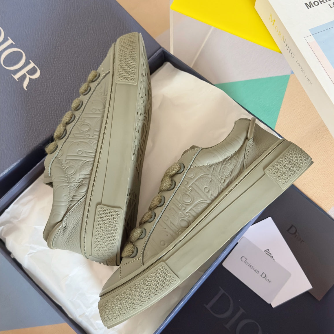 CD B33 Sneaker 40mm Khaki Green Monogram Cowhide