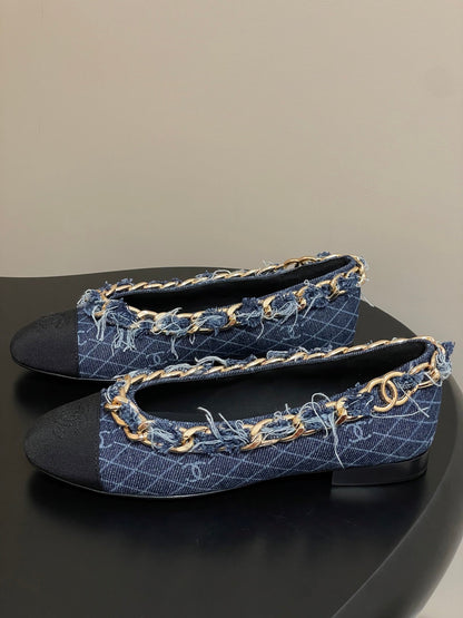 Chanel 25A Ballet Flats Big Chain Double C Dark Blue Denim Sheepskin 393816