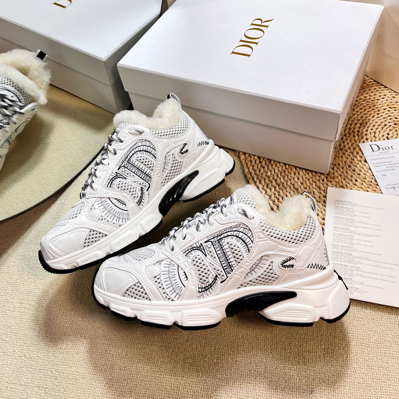 CD Chrono Sneaker In White Mesh Fabric With Fleece Lining 992618