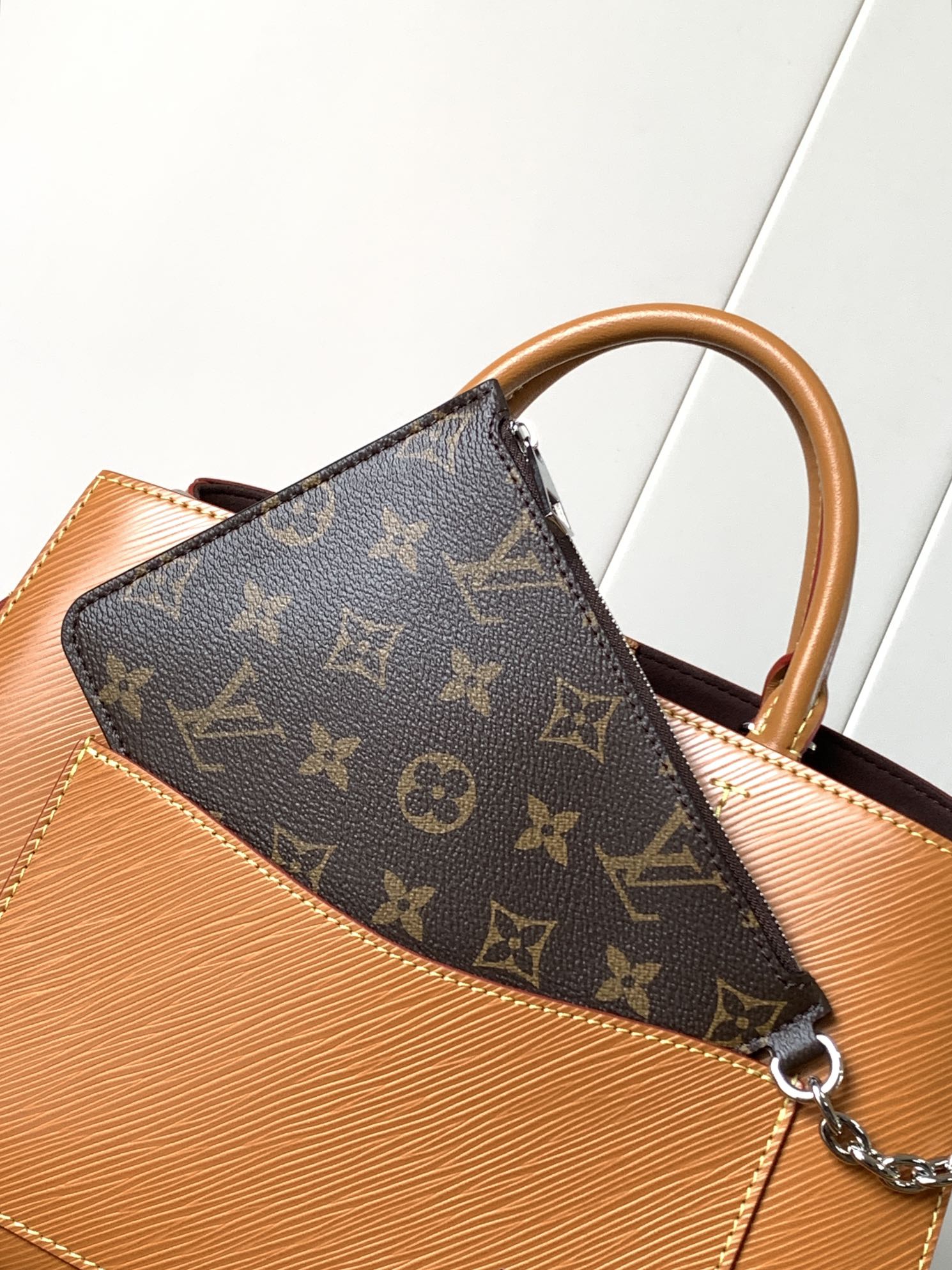 LV Marelle 30cm Tote Bag Caramel mix Brown Epi grain leather 241072