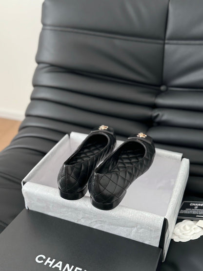 cc classic ballet flat black quilted calfskin