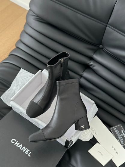 CC Ankle Boot Black Calfskin Grosgrain