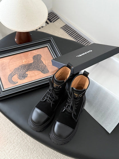 CC 25 ankle boots black suede sheepskin 458767