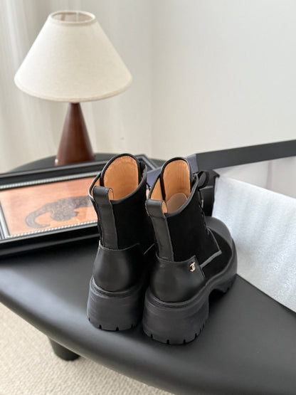 CC 25 ankle boots black suede sheepskin 458767