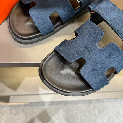 HM CHYPRE SANDAL NAVY SUEDE