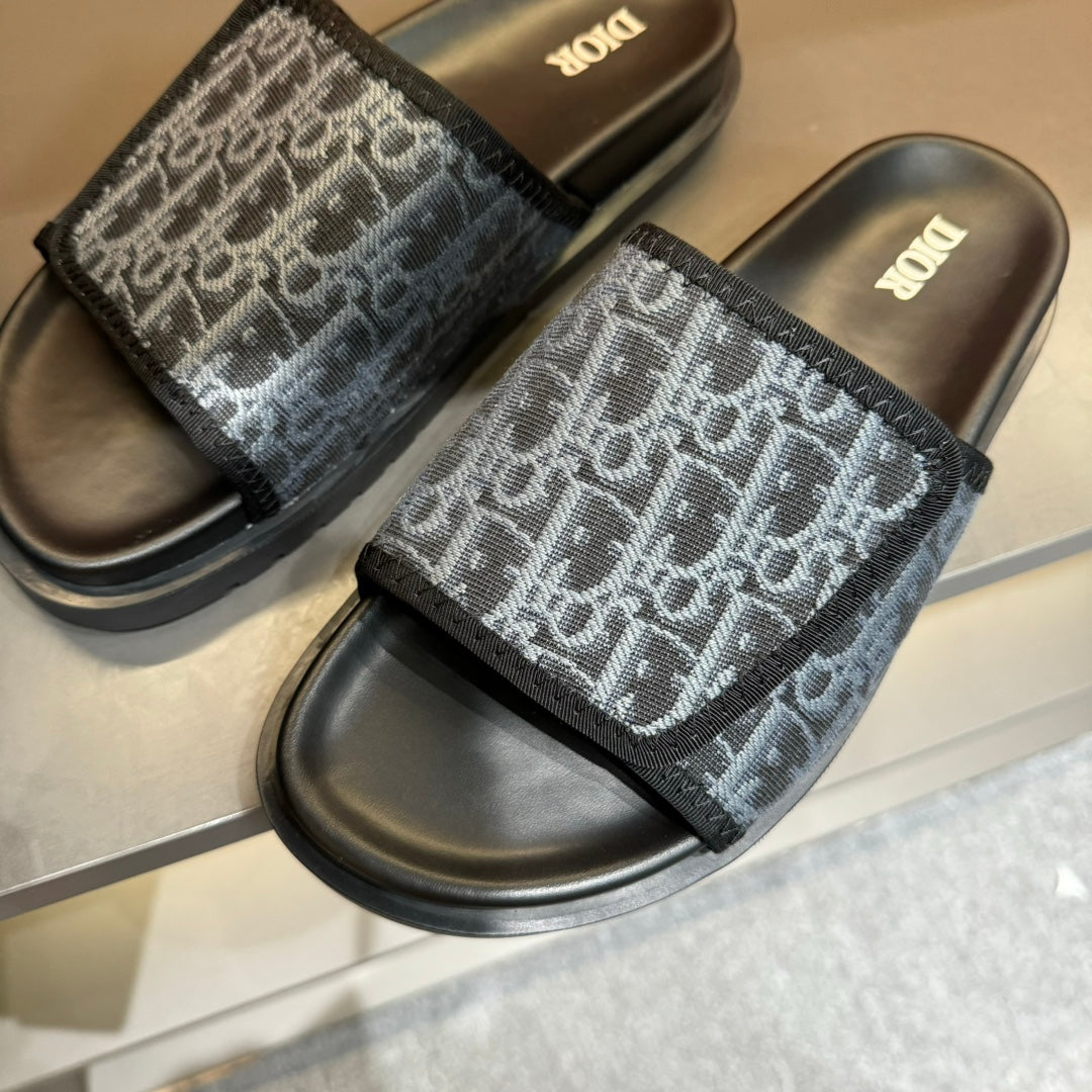 CD VELCRO STRAP SLIPPER LEAD COLOR JACQUARD