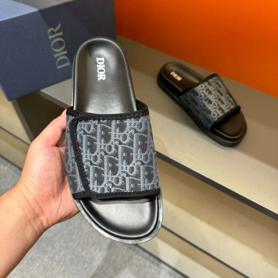 CD VELCRO STRAP SLIPPER LEAD COLOR JACQUARD