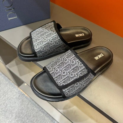 CD VELCRO STRAP SLIPPER ANCHOR JACQUARD