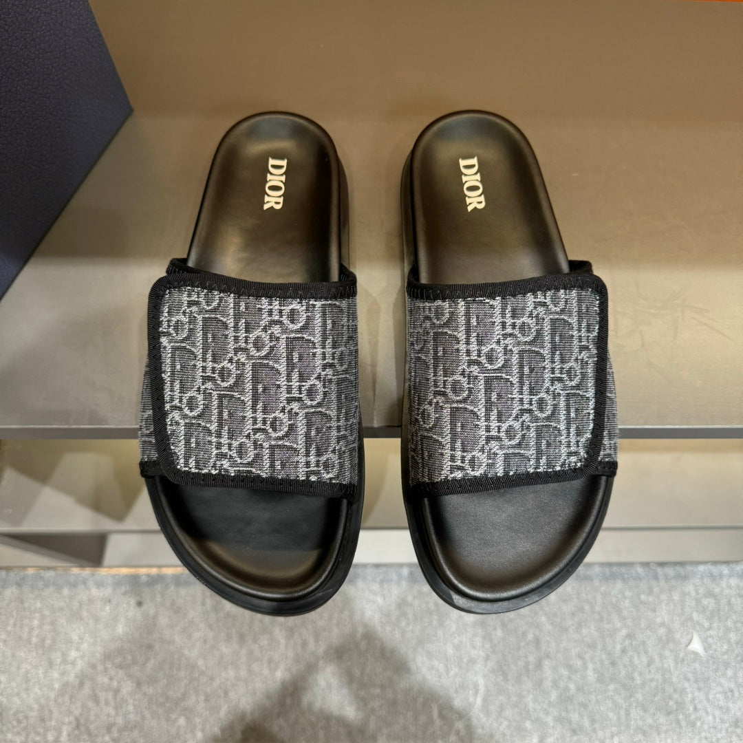 CD VELCRO STRAP SLIPPER ANCHOR JACQUARD