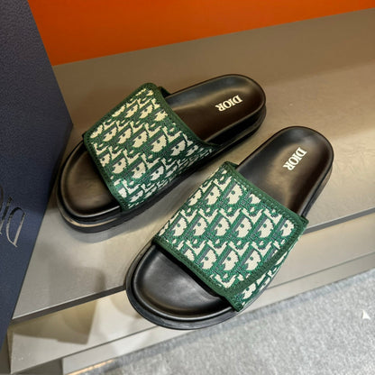 CD VELCRO STRAP SLIPPER DARK GREEN JACQUARD