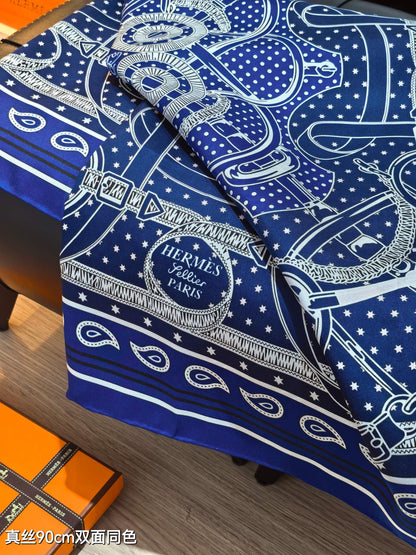 HM 26s Horse Scarf 90 Dark Blue Colorful Cashmere Silk 138043