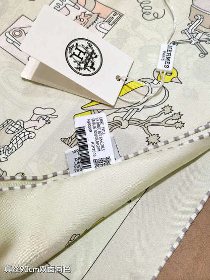 HM 26s Horse Scarf 90 Cream Colorful Cashmere Silk 139214