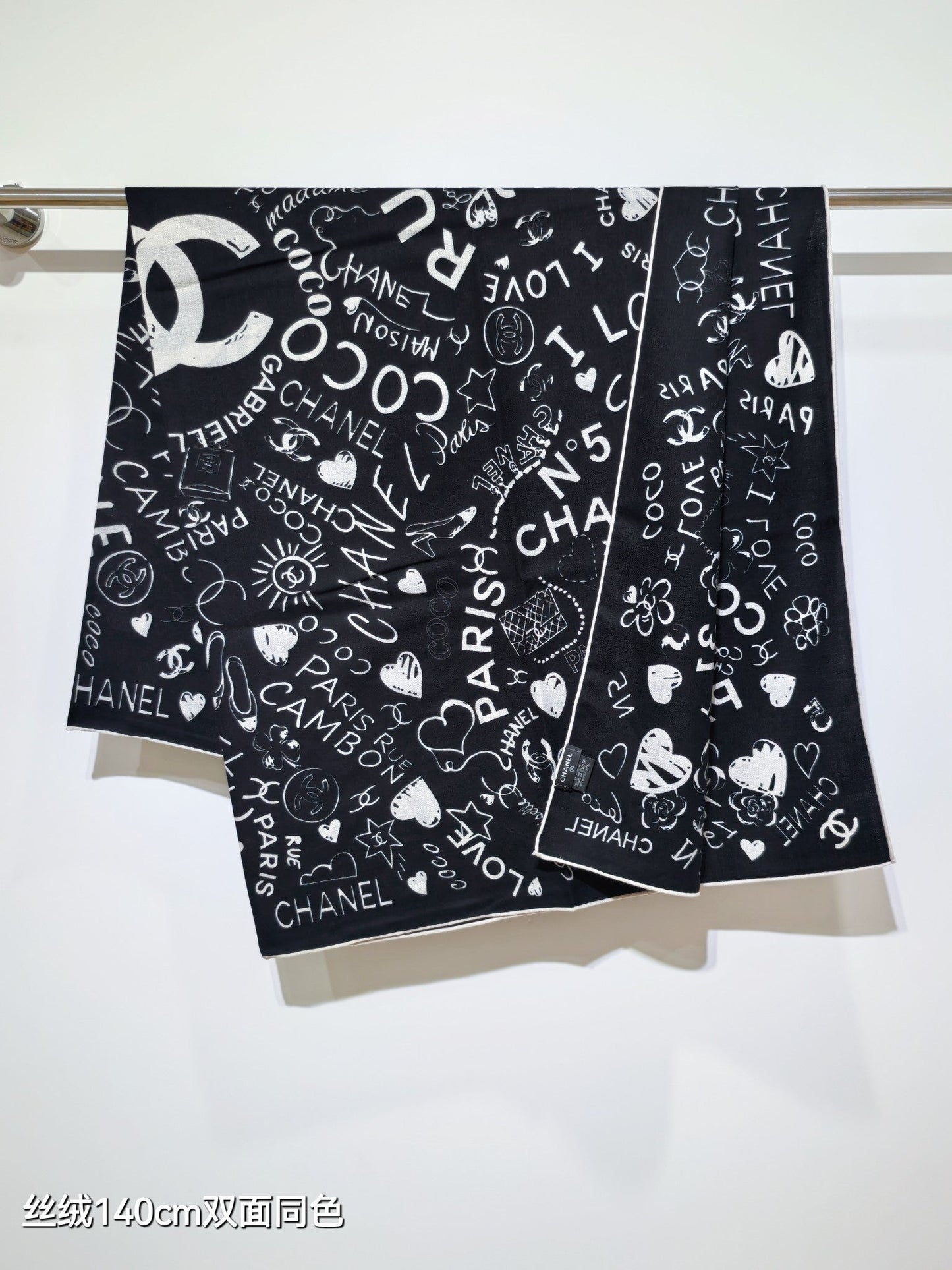 CC 25 Scarf 140CM Black White Cashmere 293081