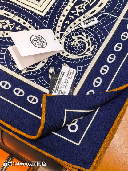 HM 26s Heart Horse Scarf 140 Navy Blue Cashmere Silk 139236