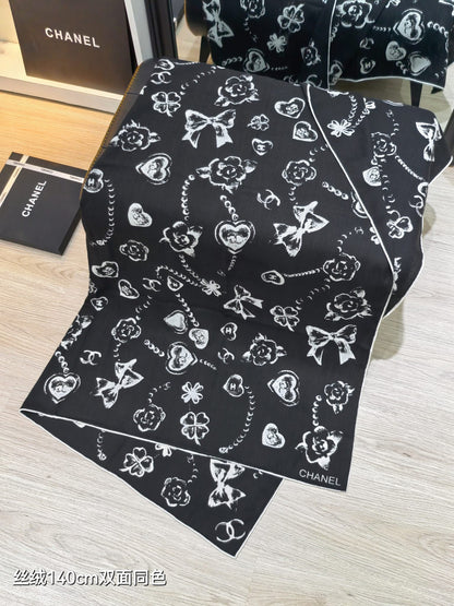 CC 25  Scarf 140CM Black Cashmere 293088