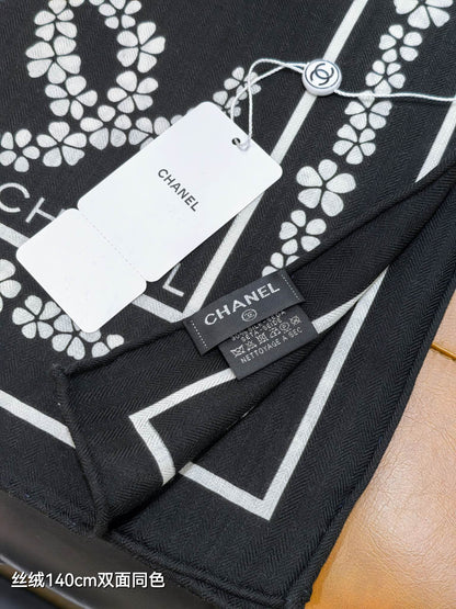 CC 25  Scarf 140CM Black Cashmere 293090