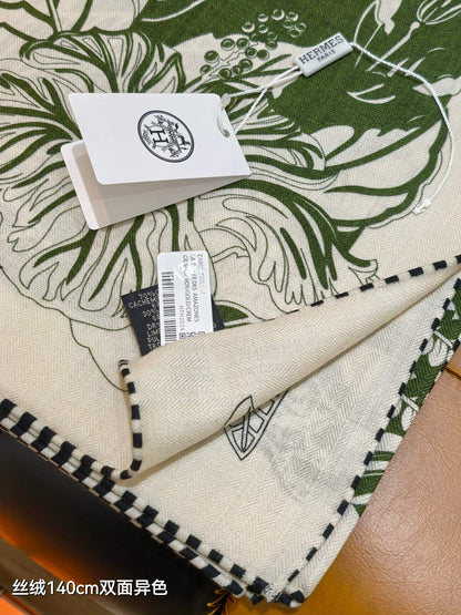HM 26s Flamingo Party Scarf 140 Green Blue Cashmere Silk 139240