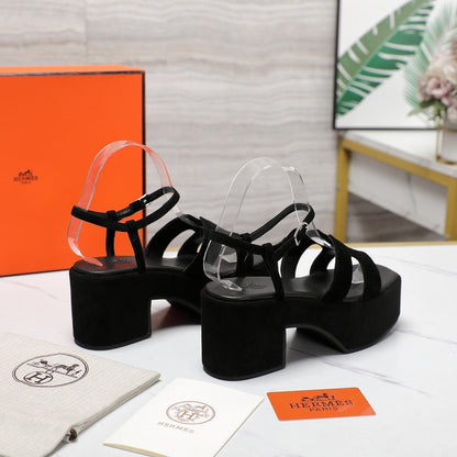 HM Jam 70 sandal In Black Velvet 120319