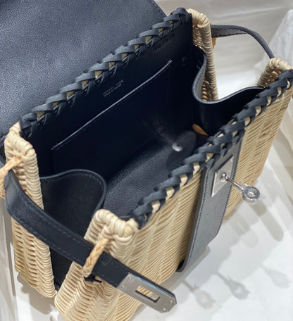 HM KELLY 20 PICNIC BLACK BAMBOO AND RATTAN
