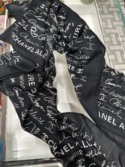 CC Square Scarf 110 CM In Black With White Text Cashmere Silk 320584