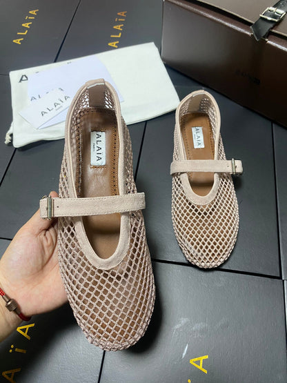 Alaia 2026 Laminated Fishnet Ballet Flats Beige Suede Mesh 361163