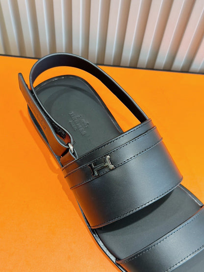 HM HENRIO FLAT SANDAL BLACK CALFSKIN