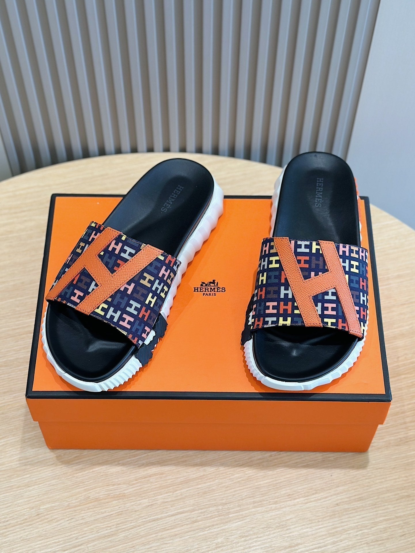 HM SLIPPERS BLACK AND NAVY MONOGRAM CANVAS
