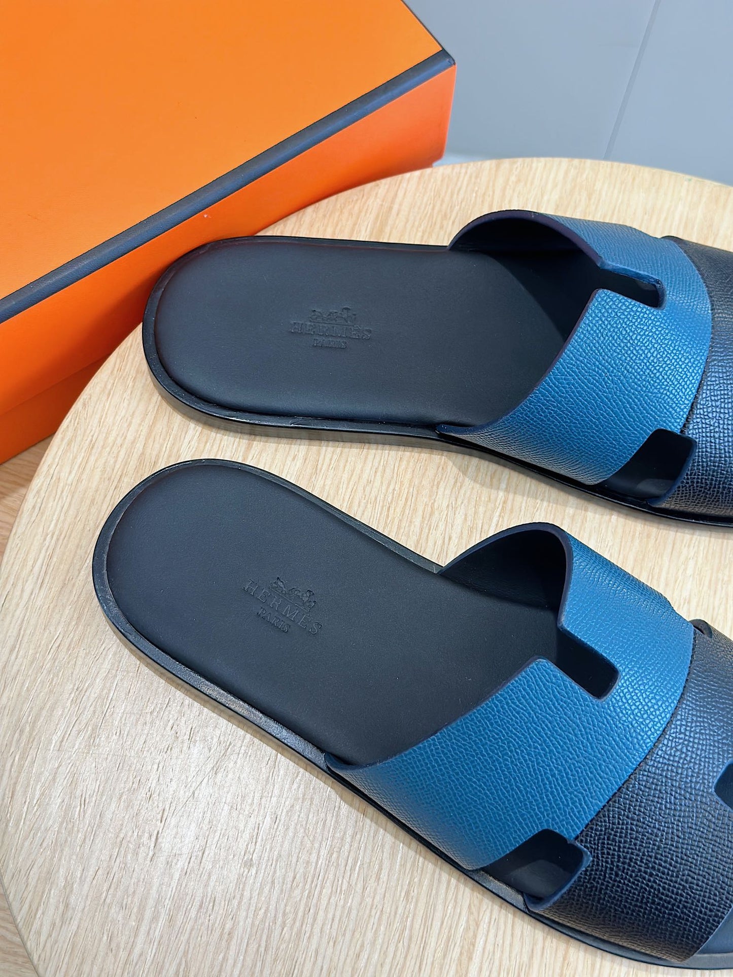 HM IZMIR SANDAL DENIM AND NAVY CALFSKIN