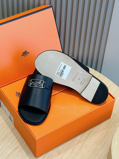 HM SILVER BUCKLE SLIPPERS BLACK CALFSKIN