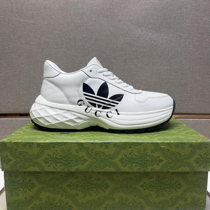 GG Men's 25 Sneaker White Sheepskin 524266
