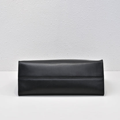The Row Alexia Tote Bag 36cm Black Leather