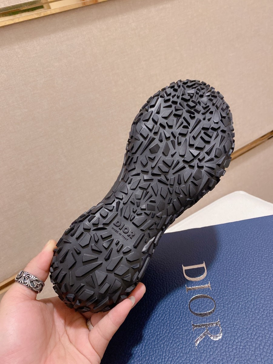 CD B28 HIGH SHOES BLACK AND BEIGE JACQUARD