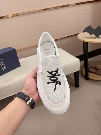 CD B23 SLIP ON WHITE CALFSKIN AND JACQUARD