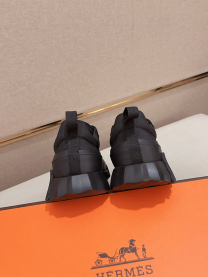 HM BOUNCING SNEAKER BLACK CALFSKIN