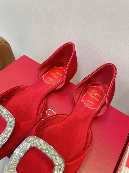 Viv Chips Ballerina Flat Red Silk 329266