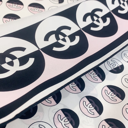 CC Square Scarf 90 CM In Light Pink Mix White Black Silk Twill 288717