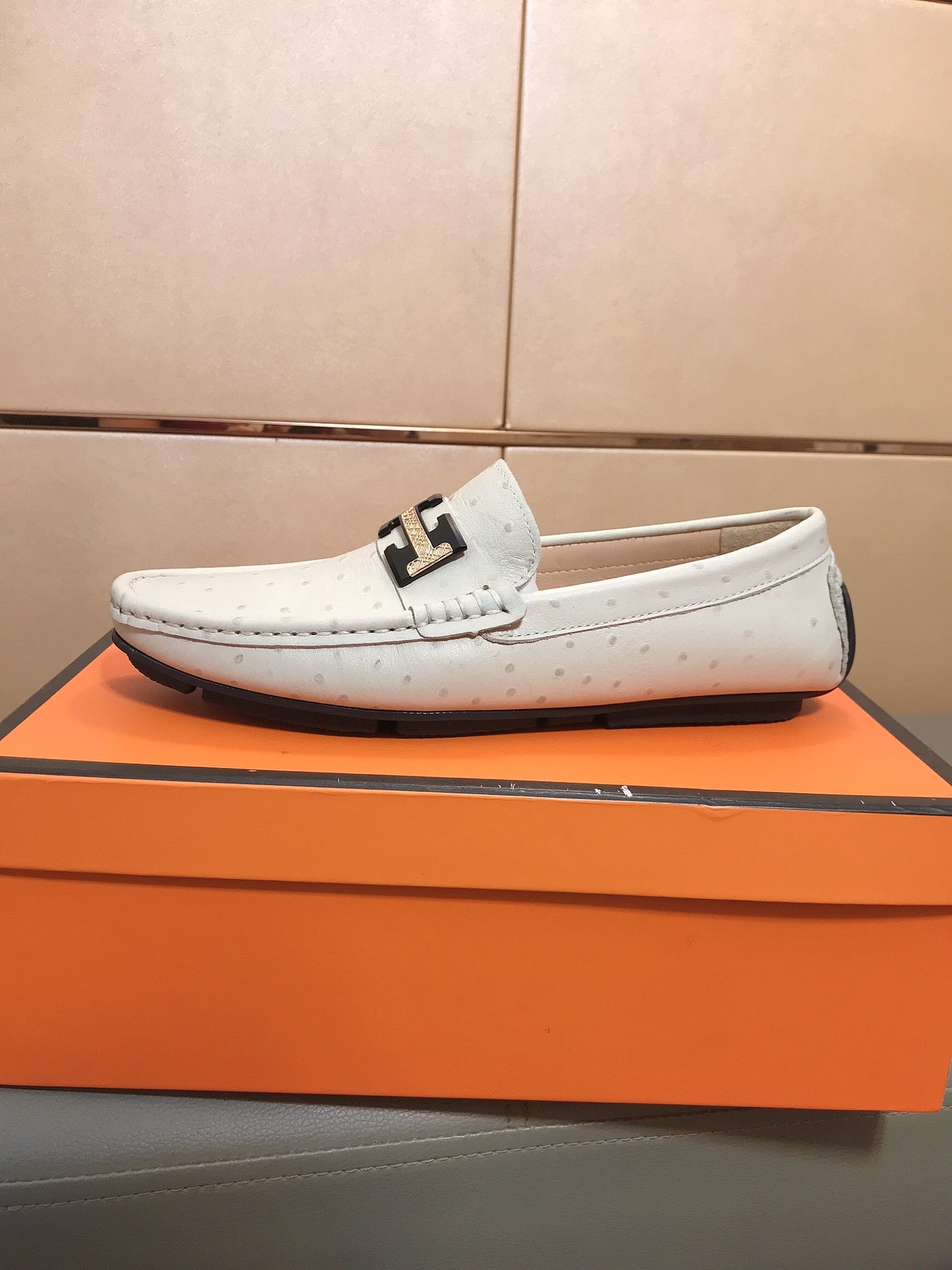 HM Men's Loafer Beige Cowhide 686623