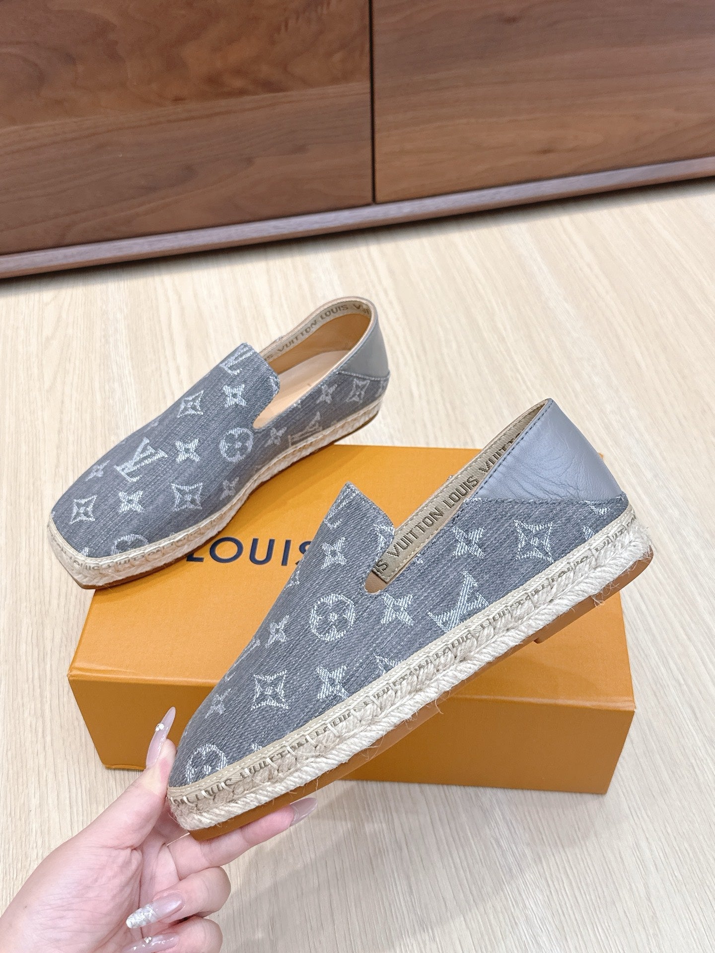 LV 26ss Loafers Gray Denim 656965
