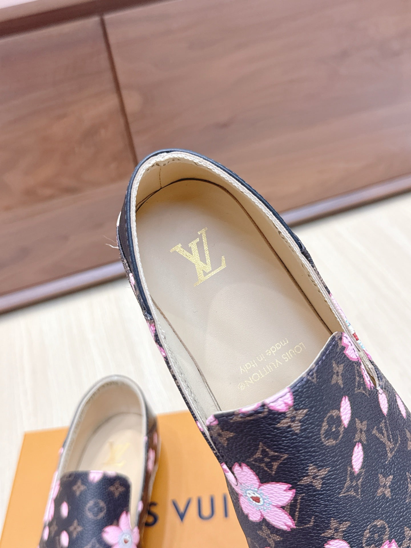 LV 26ss Loafers Brown Pink Genuine Leather 656967