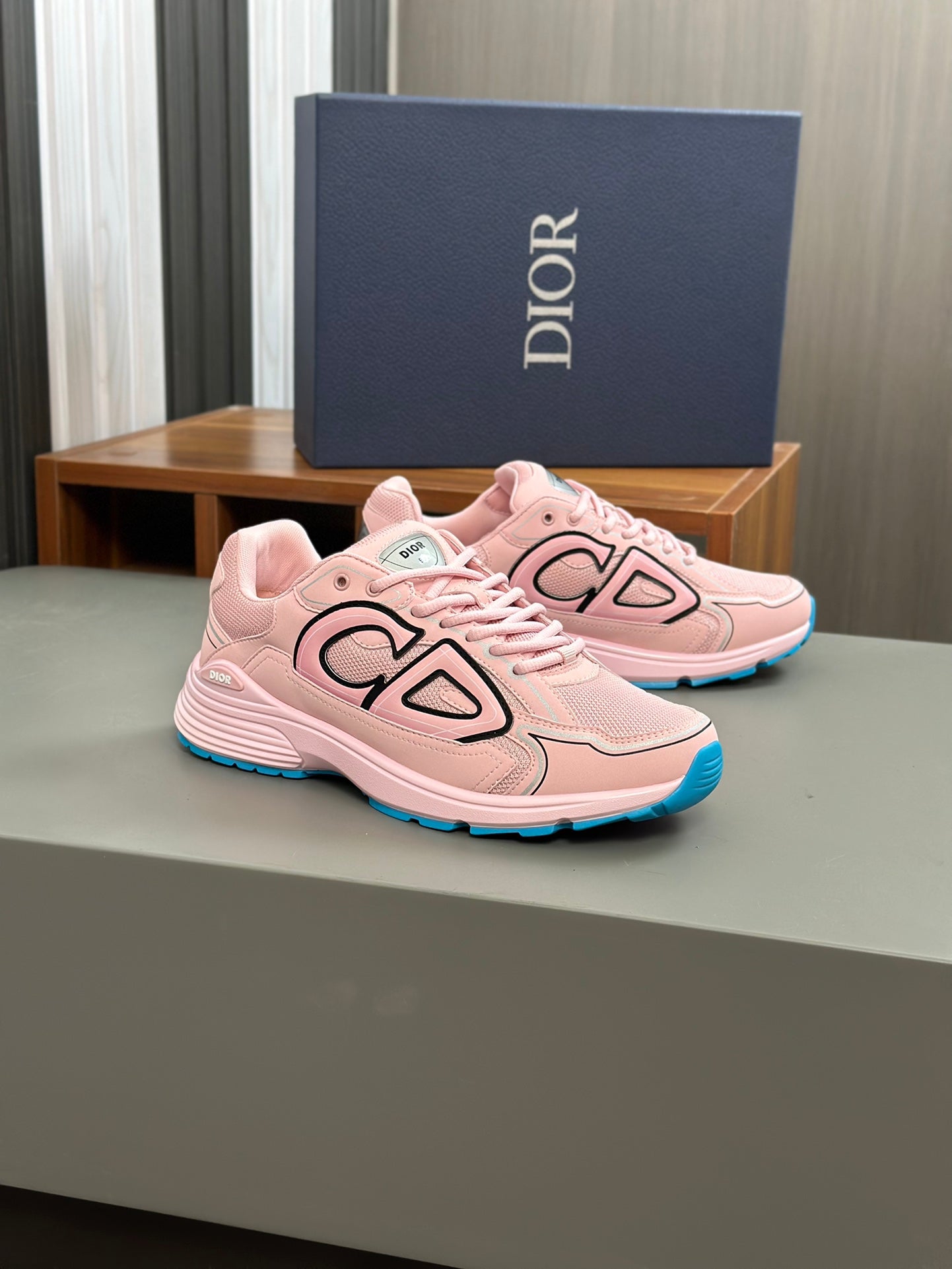 CD B30 SNEAKER LIGHT PINK MESH FABRIC