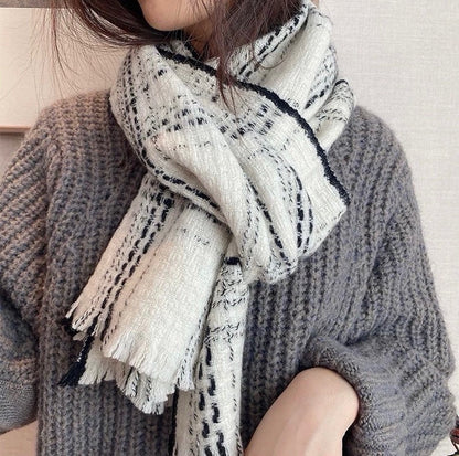 CC Scarf 200 CM In White With Black Stripes Cashmere 415341
